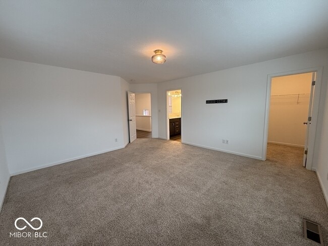 Building Photo - 326 N Warman Ave