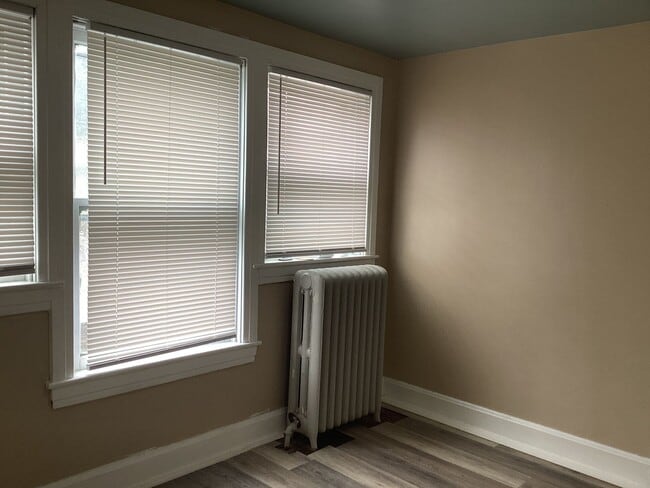 Building Photo - 248-250 E. Main St