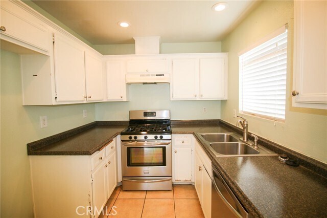 Building Photo - 29226 Murrieta Rd