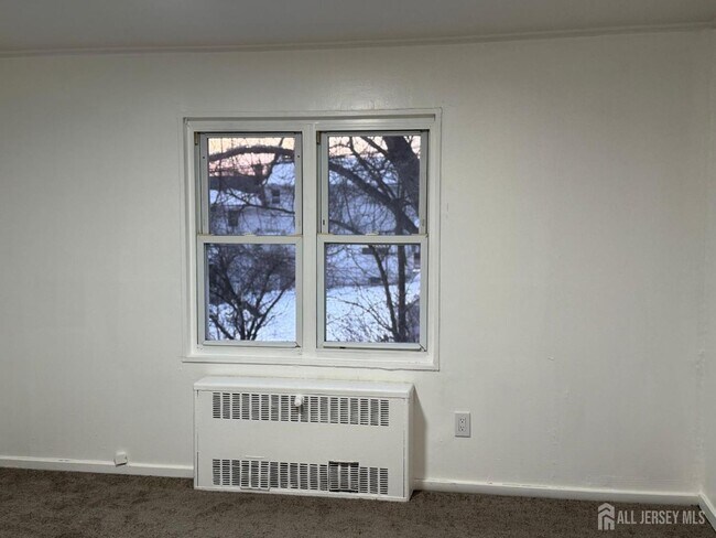 Building Photo - 37 Garfield Park