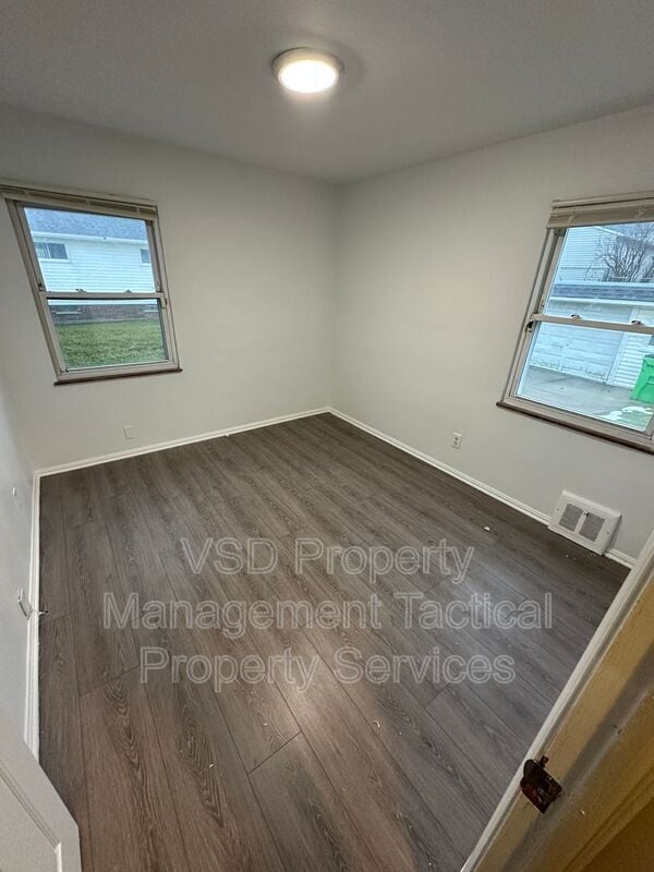 Building Photo - 12322 Garland Ave