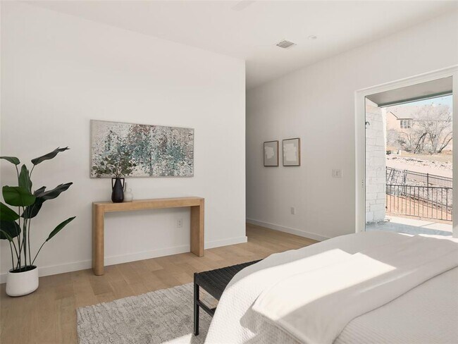 Building Photo - 2100 Bighorn