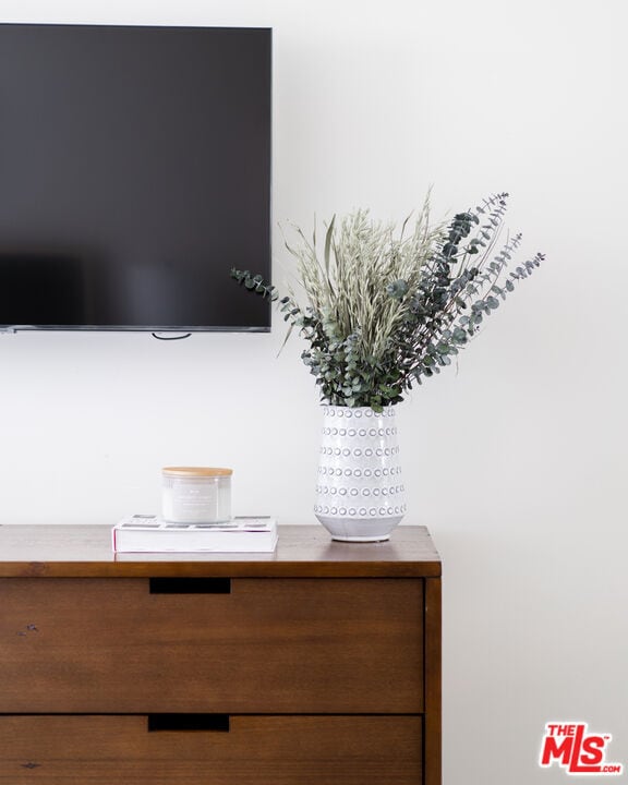 Building Photo - 329 Rosemont St