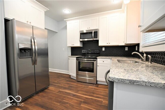 Building Photo - 2959 N Delaware St