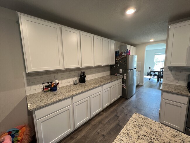 Building Photo - 317 Denison Dm