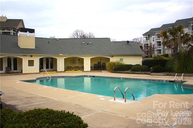 Building Photo - 18817 Nautical Dr