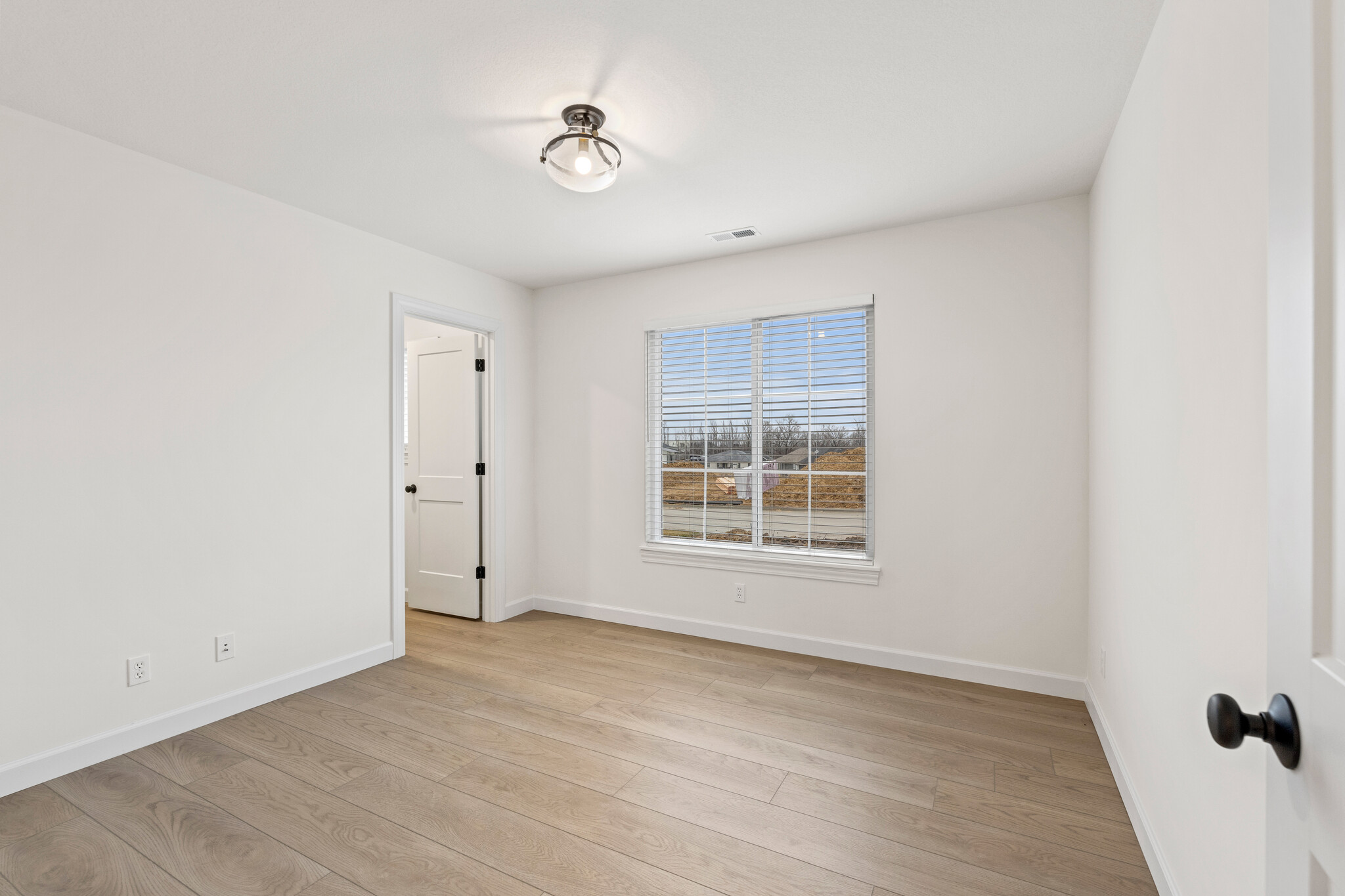 Bedroom 2 - 4701 Stayton Ferry Loop