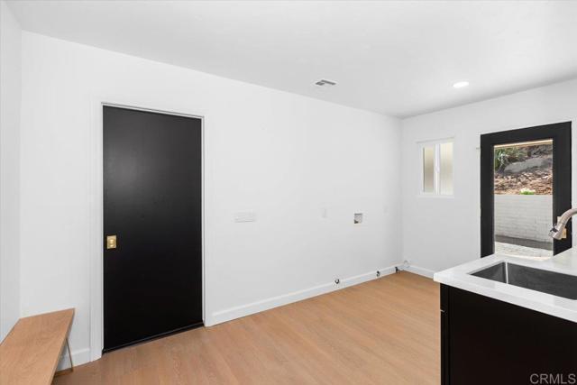 Building Photo - 16220 Del Norte