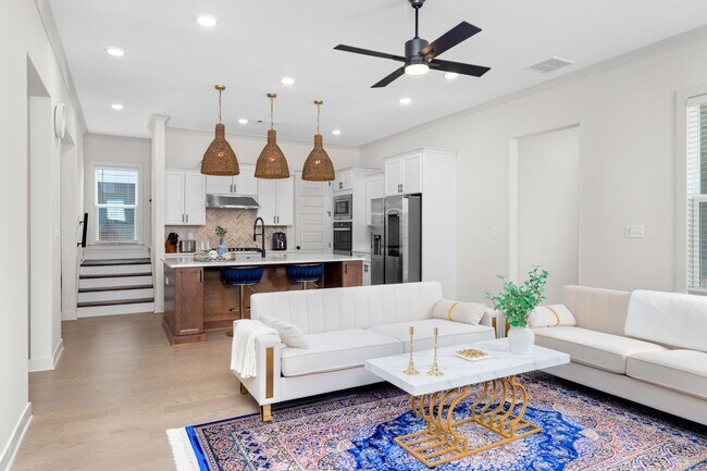 Building Photo - 5628 Gerber Rd