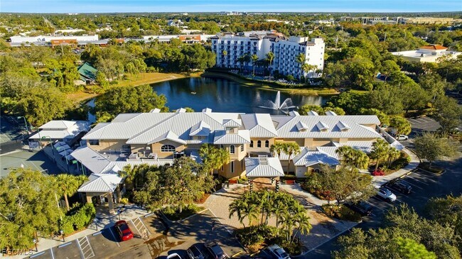 Building Photo - 6585 Nicholas Blvd