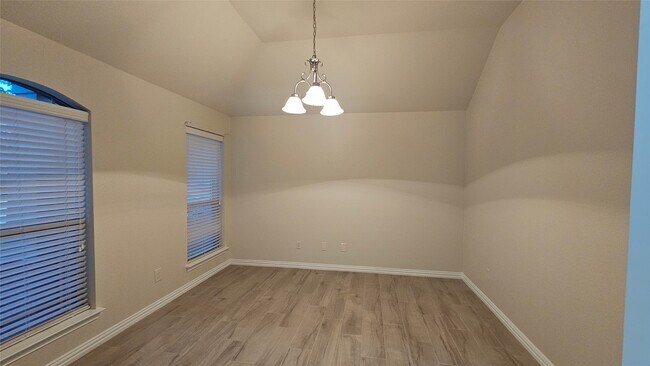 Building Photo - 10002 Blissfull Valley Ln