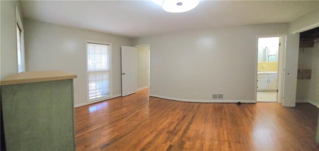 Building Photo - 2320 GA-20