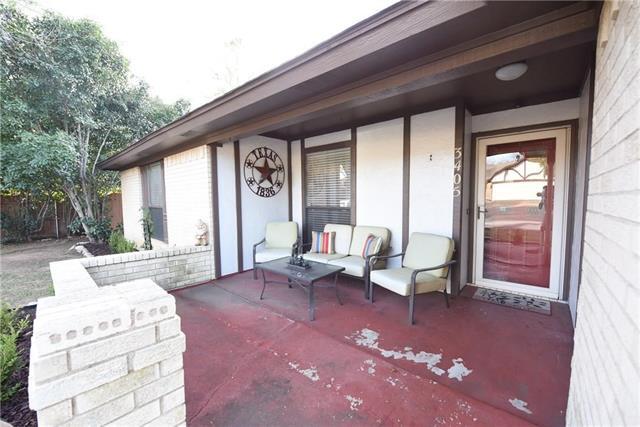 Building Photo - 3405 Primrose Ln