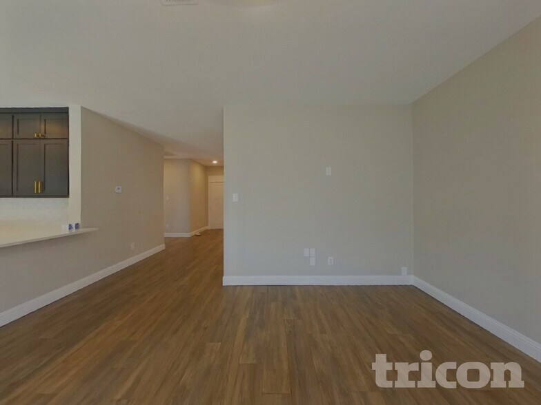 Building Photo - 7415 Cresswell Dr