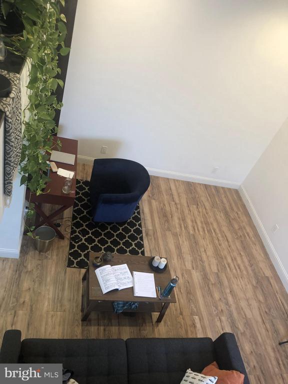 Building Photo - 838 Corinthian Ave