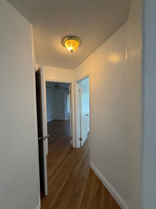 Building Photo - 5800 Potenza Ln
