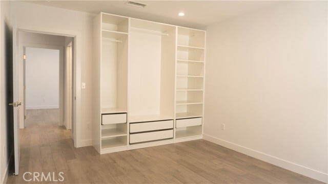 Building Photo - 6850 Encino Ave