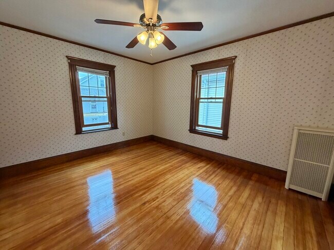 Building Photo - 115 Beech St