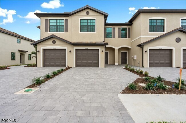 Building Photo - 14150 Gardeners Wy