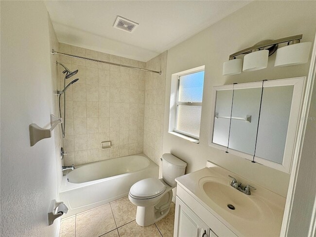 Building Photo - 225 Santa Fe St