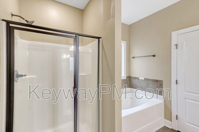 Building Photo - 219 Kickham Ln