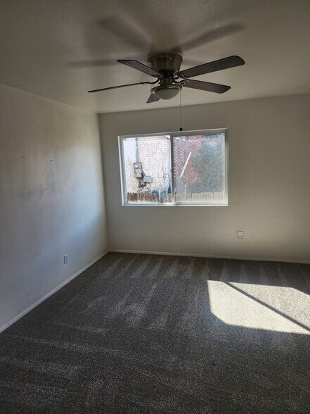 Building Photo - 945 Plumas St