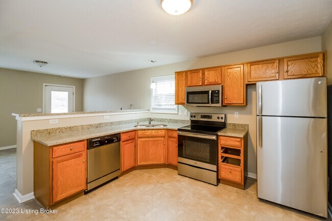 Building Photo - 3219 Welman Dr
