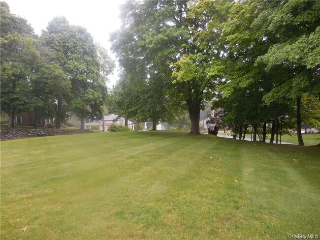 Building Photo - 78 Duncan Ave