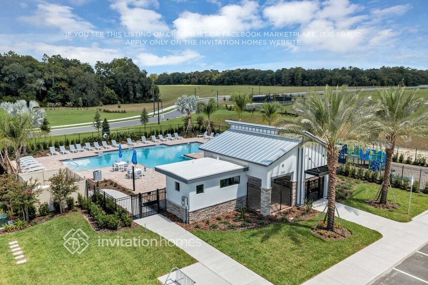 Building Photo - 1145 Peach Crk Dr