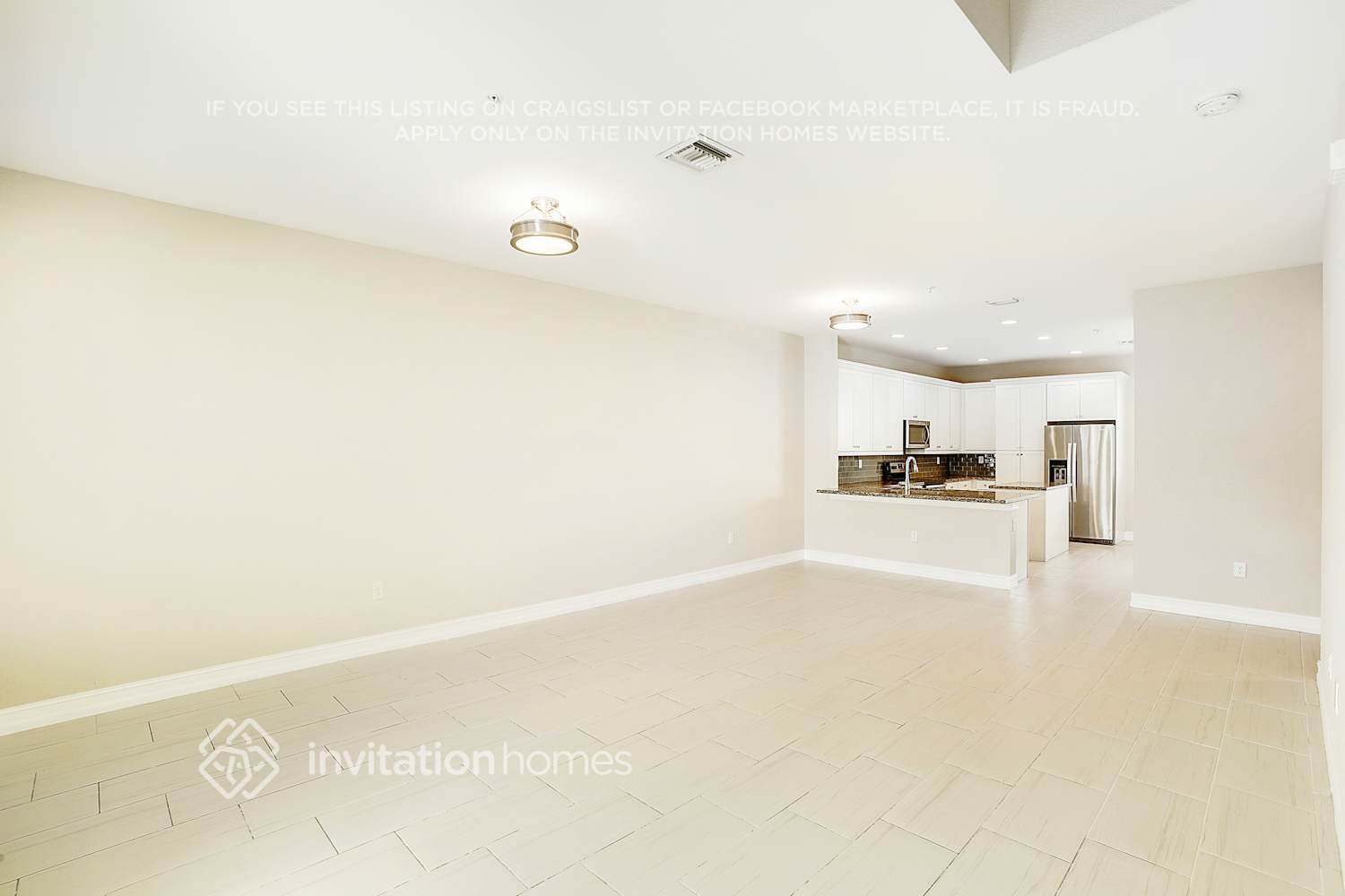 Building Photo - 11713 SW 13th Ct