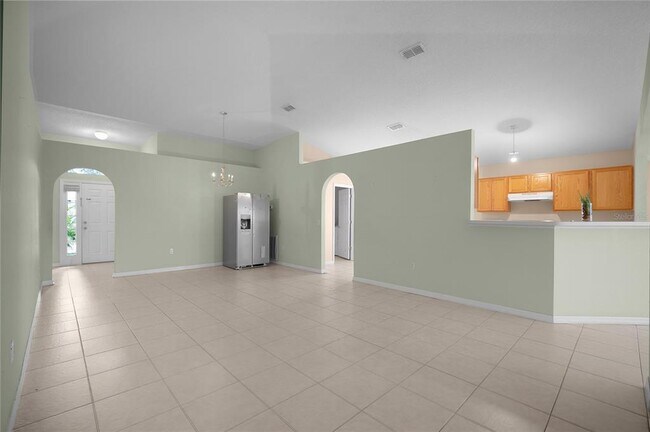 Building Photo - 265 Jocelyn Dr