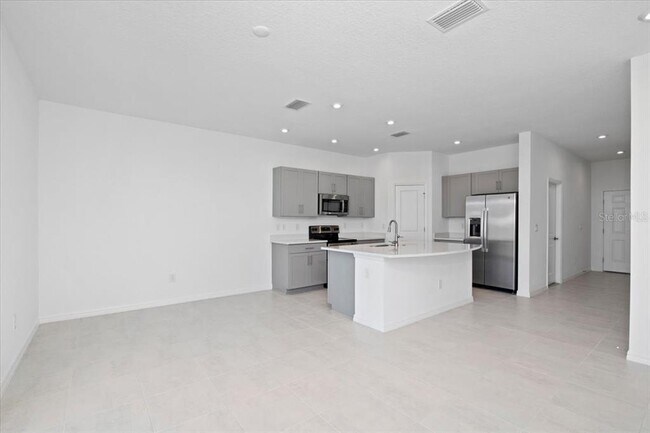 Building Photo - 5756 Haven Ter