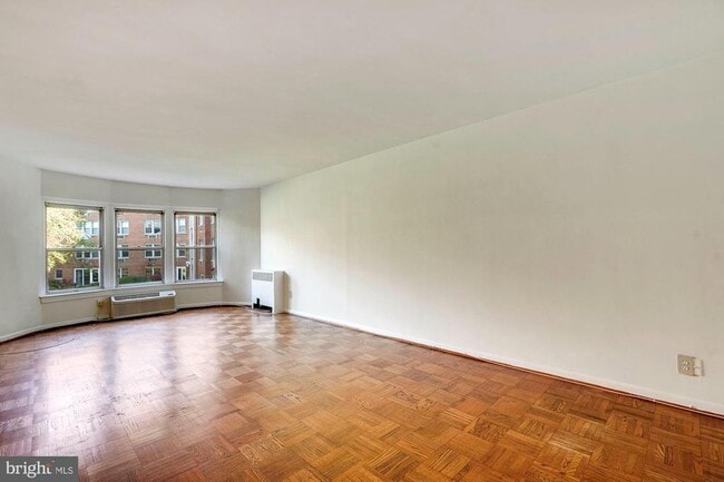 Building Photo - 2500 Q St NW