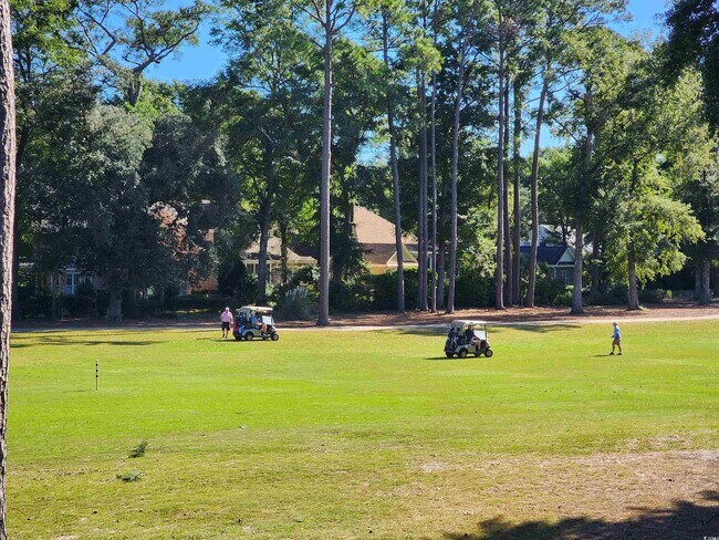 Building Photo - 613 Golden Bear Dr