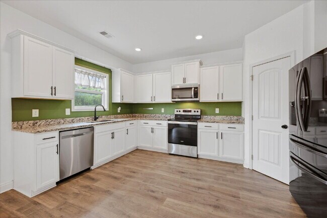 Building Photo - 1264 Black Oak Cir