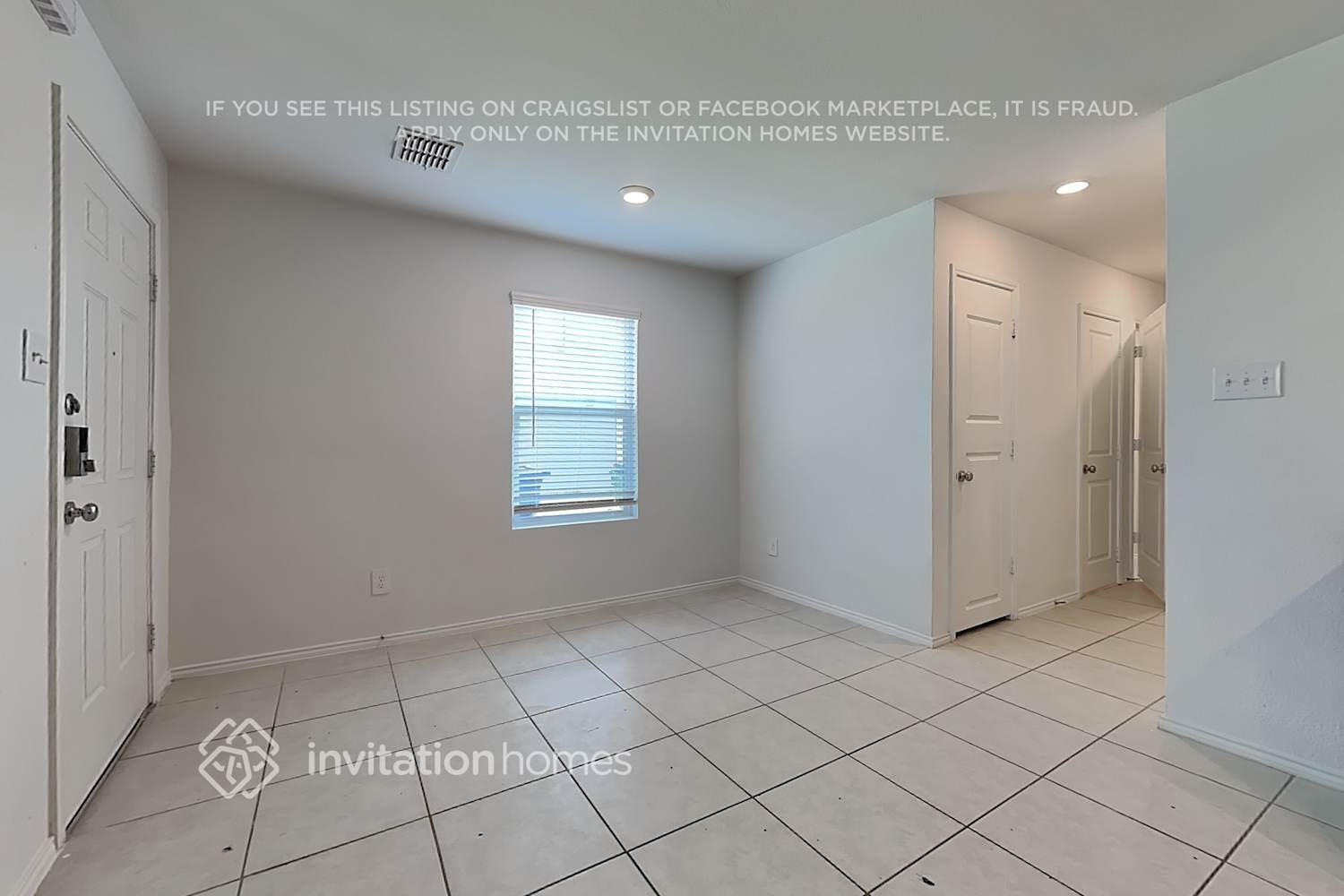 Building Photo - 3018 Wallace Wls Ct