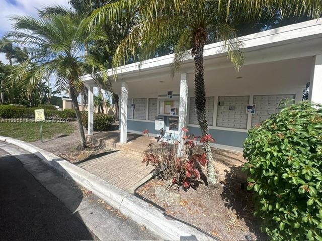 Building Photo - 2303 N Congress Ave