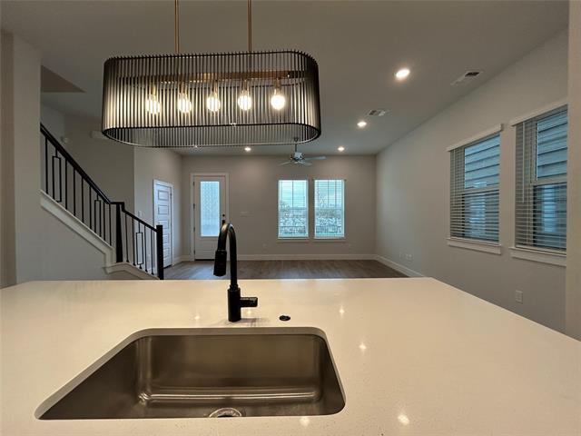 Building Photo - 507 Mission Trl