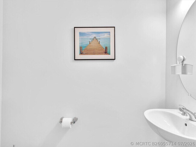 Building Photo - 556 Sanderling Cir