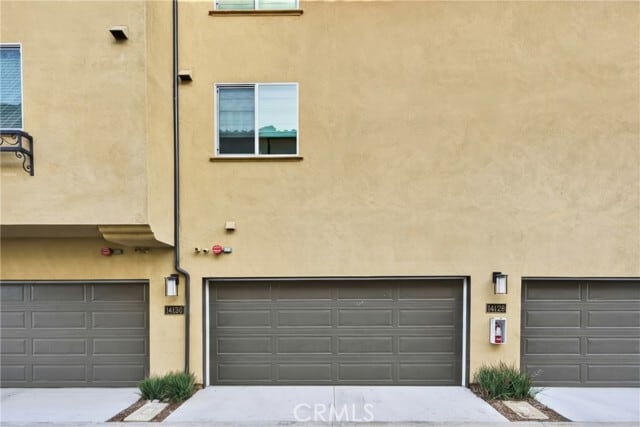 Building Photo - 14130 Bay