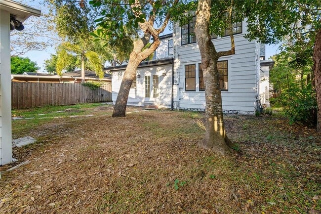 Building Photo - 2302 12th St N