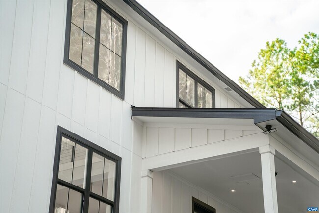 Building Photo - 199 Ridgeview Dr