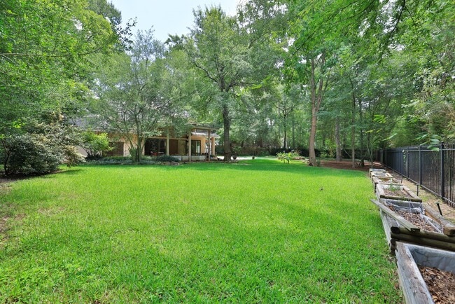 Building Photo - 44 Indian Clover Dr
