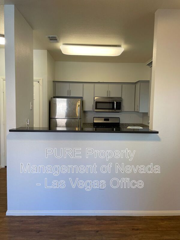Building Photo - 5250 S Rainbow Blvd