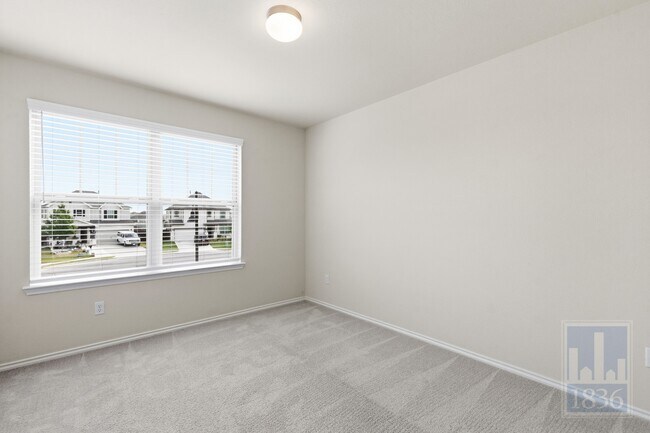 Building Photo - 113 Zuma Dr