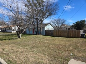 Building Photo - 505 Veterans Ave