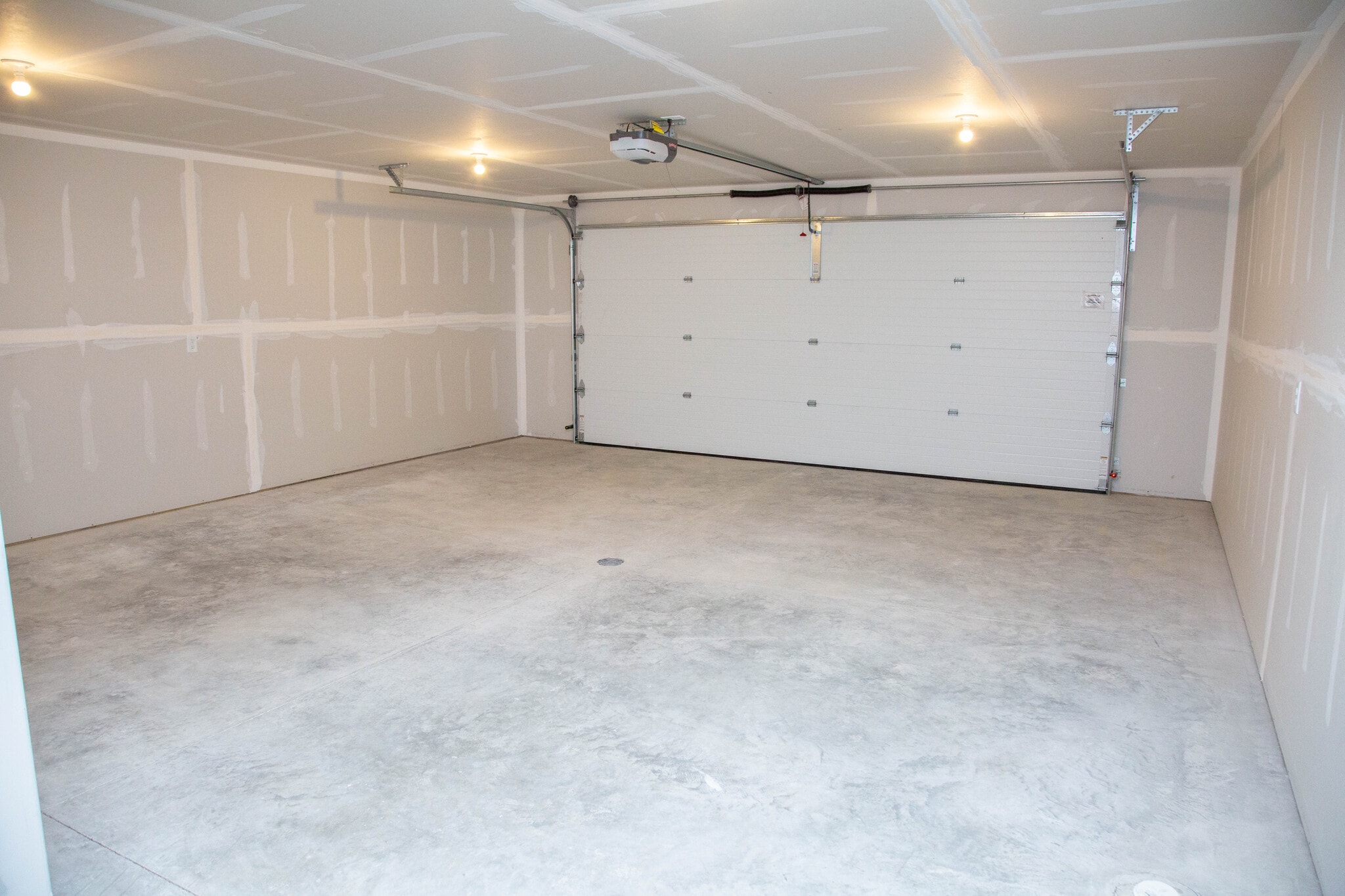 Building Photo - 2167 Cheyenne Way