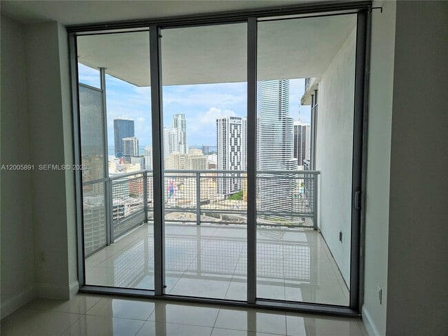 Building Photo - 350 S Miami Ave