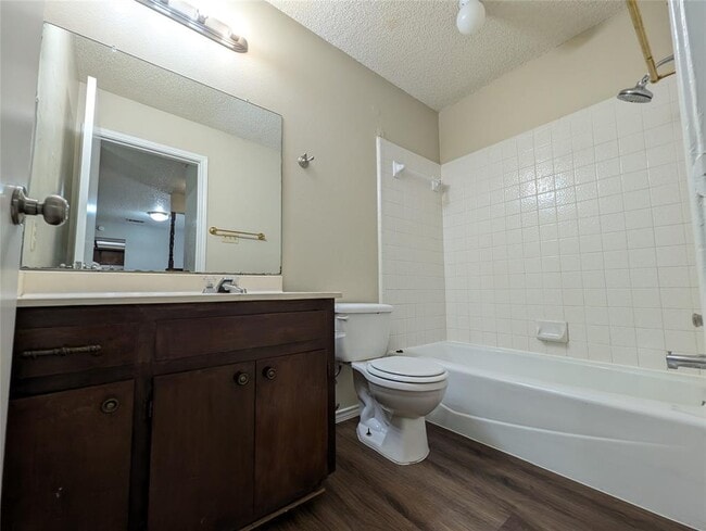 Building Photo - 400 Rawhide Loop
