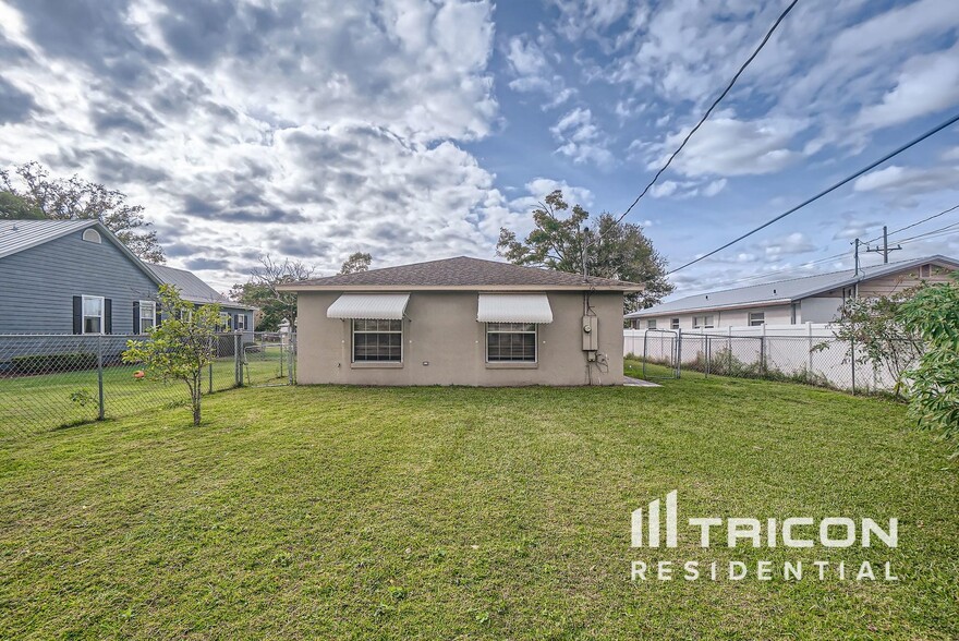 Building Photo - 1407 Kentucky Ave